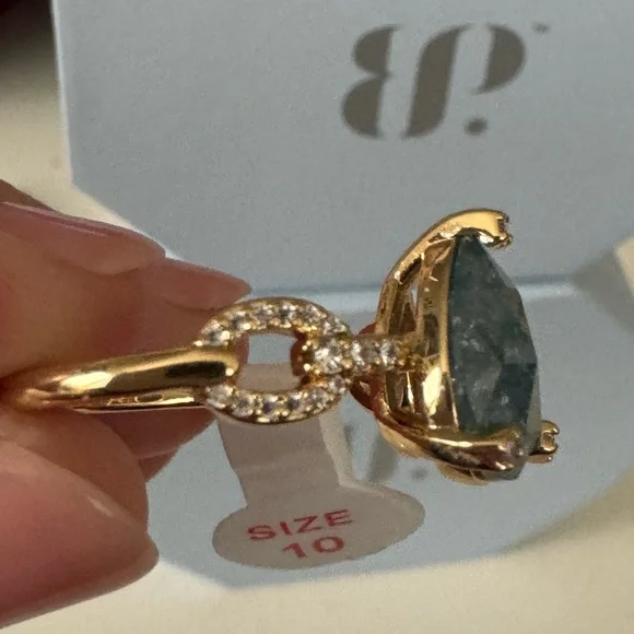 ✨ Eternal Balance Ring – London Blue Sapphire Ice Crystal ✨ - Picture 9 of 11